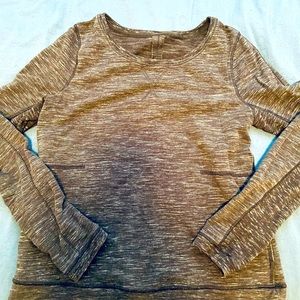 Lululemon black/white slate sweatshirt.